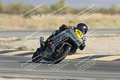 media/Oct-04-2025-CVMA (Sat) [[408bcdd6e4]]/Race 14-500-400-350 Supersport/